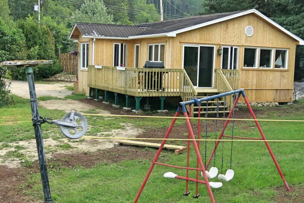 La maison du capitaine Tadoussac Extérieur photo